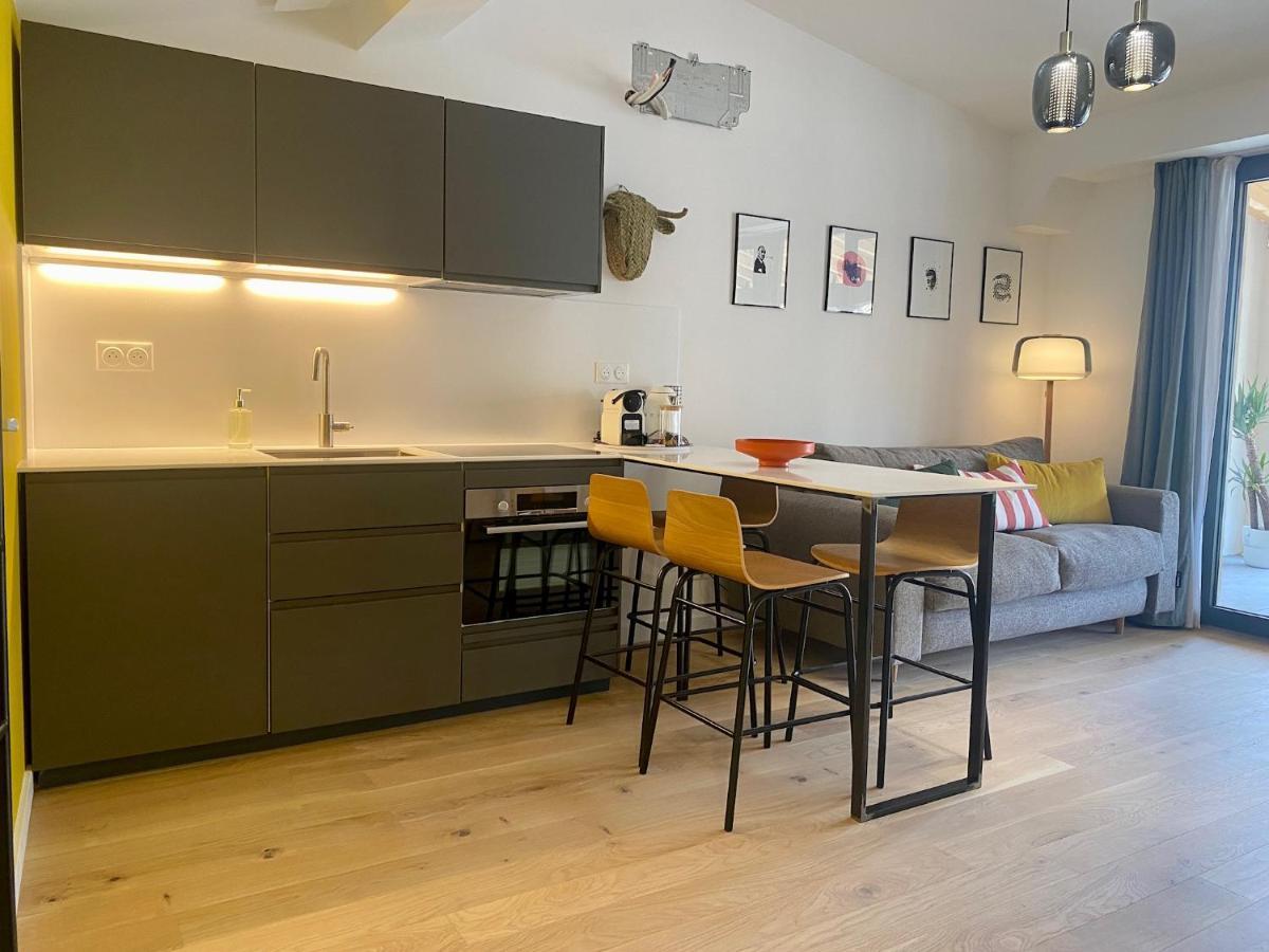 Gite Au Pied De La Cite Medievale - Le 127 Carcassonne Ngoại thất bức ảnh